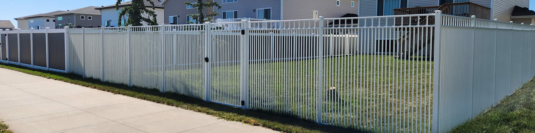 Professional fencing services in Fargo-Moorhead